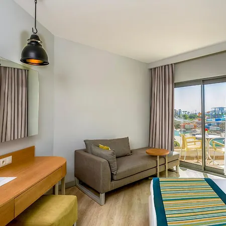Hotel Calido Maris Ultra Kızılot